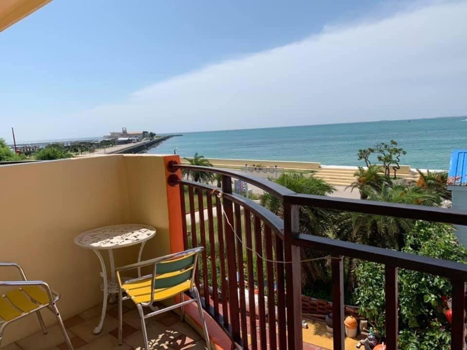 Captain'S Homestay Baisha ภายนอก รูปภาพ